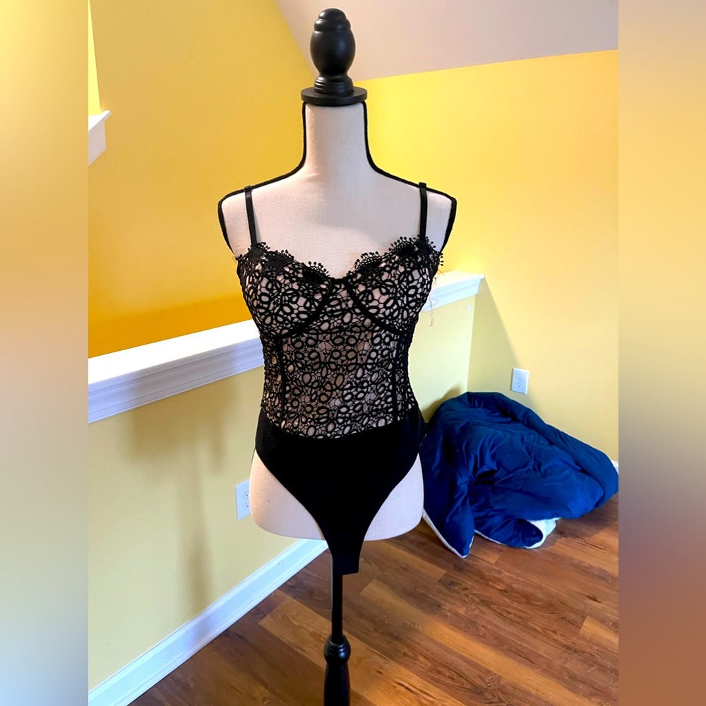 Lace detail bodysuit